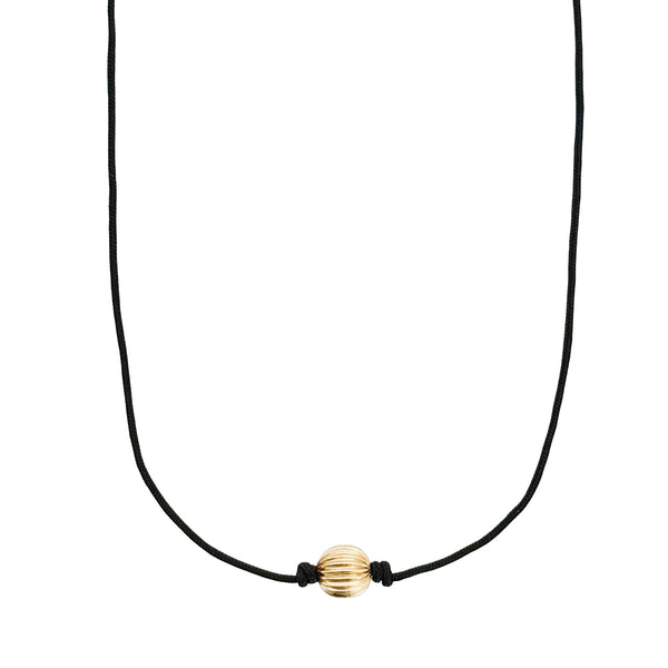 Black corrugated bead choker