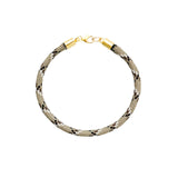paracord bracelet