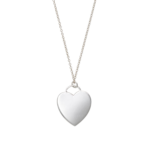 Silver heart pendant necklace