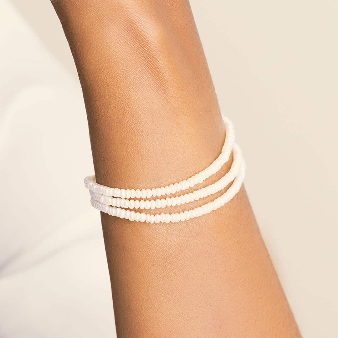 Button Pearl Bracelet by Becket & Quill, handmade in Los Angeles - detail view
